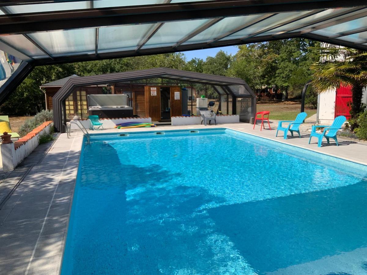 Bed and Breakfast Domaine De Labelo Commensacq Экстерьер фото